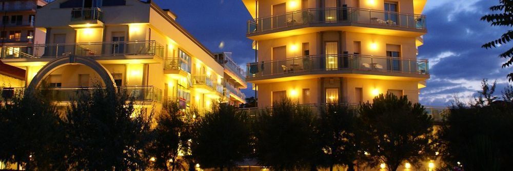 Hotel Lady Mary Milano Marittima Ngoại thất bức ảnh