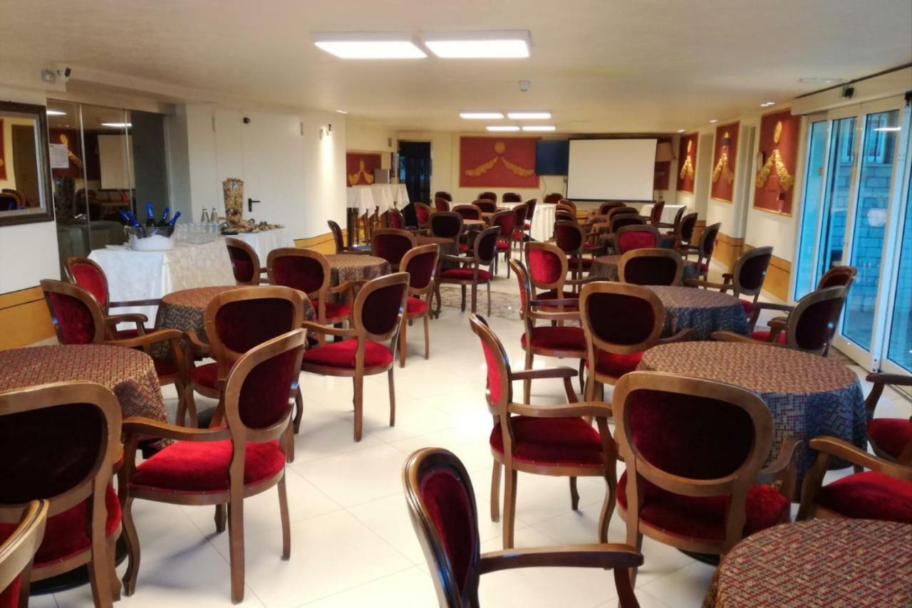 Hotel Lady Mary Milano Marittima Ngoại thất bức ảnh